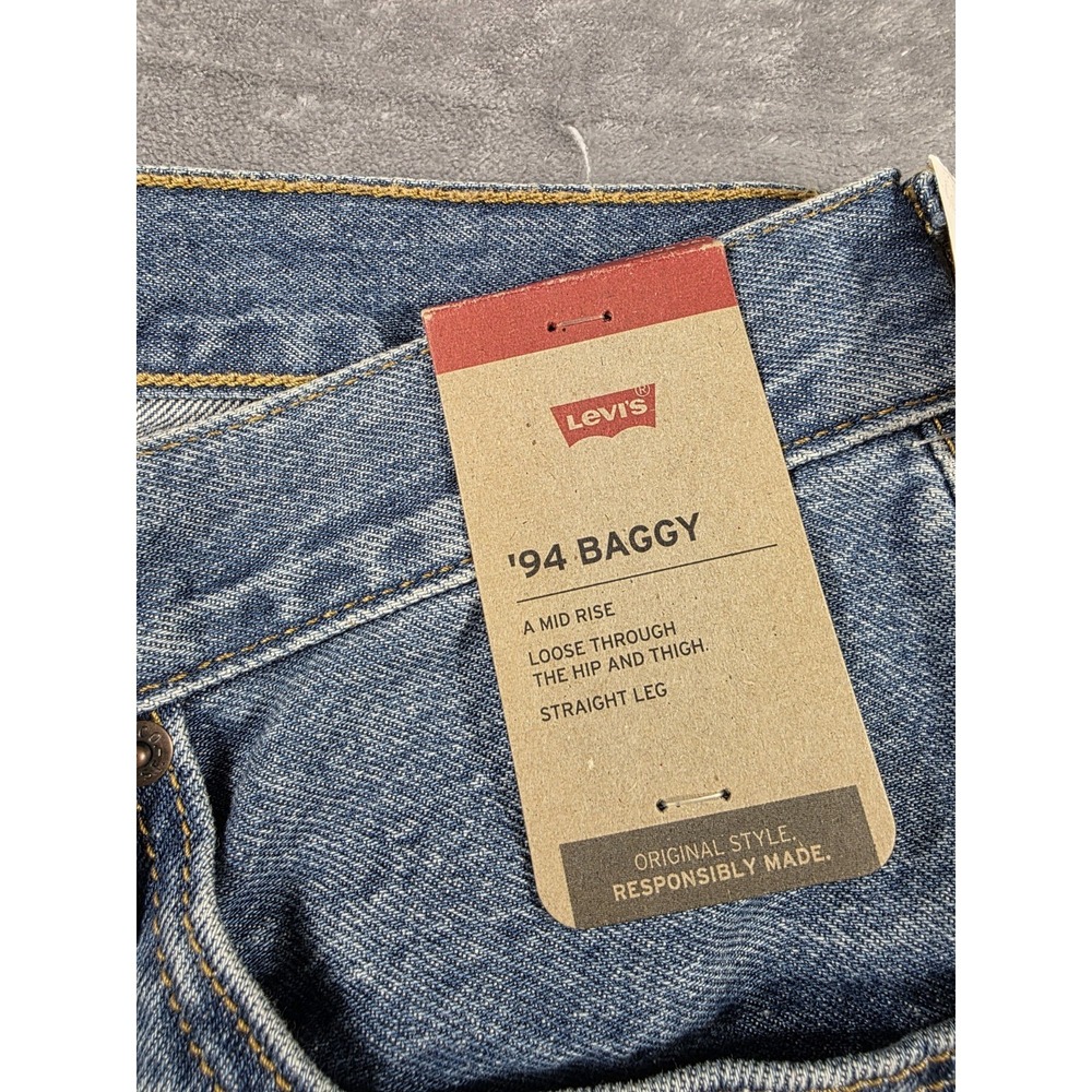NWT Levi's Women's Mid-Rise 94's Baggy Straight Leg Blue Denim Jeans 30x31 - Picture 6 of 11